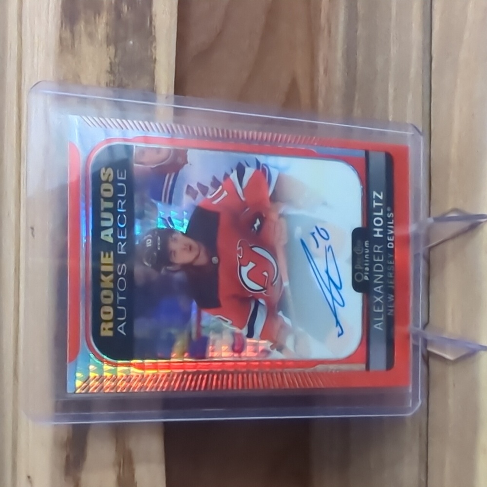2021-22 UD O-Pee-Chee Platinum Rookie Auto Red Prism Alexander Holtz R-AH /60 RC